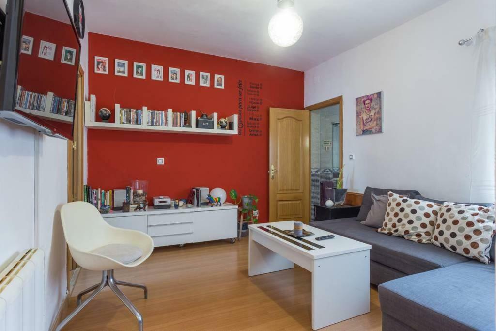Apartamento Urgel Madrid Kültér fotó
